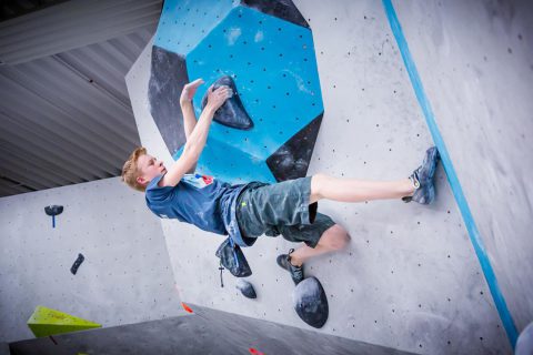 deutscher_jugendcup_bouldern_2014-5463 (Copy)