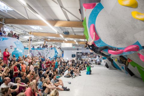 Auch dieses Jahr steht in der Boulderwelt München Ost wieder die Big Fat Bouldersession mit Finale und Jugendwertung an