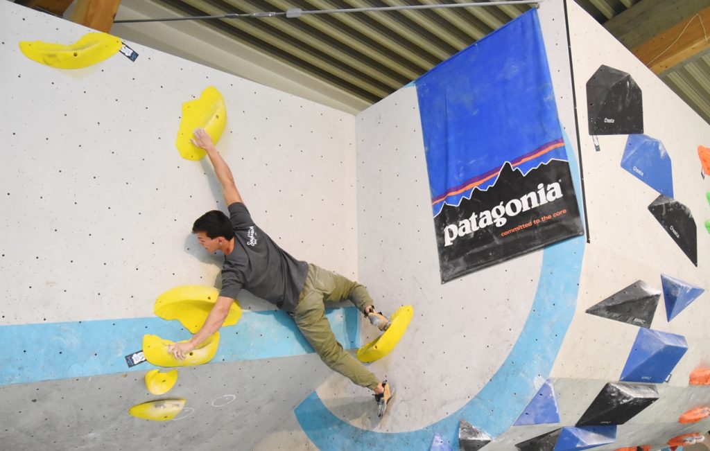 Spaßwettkampf Veranstaltung Soulmoves Süd 10.2 mit Bouldern und Klettern in der Boulderwelt Regensburg