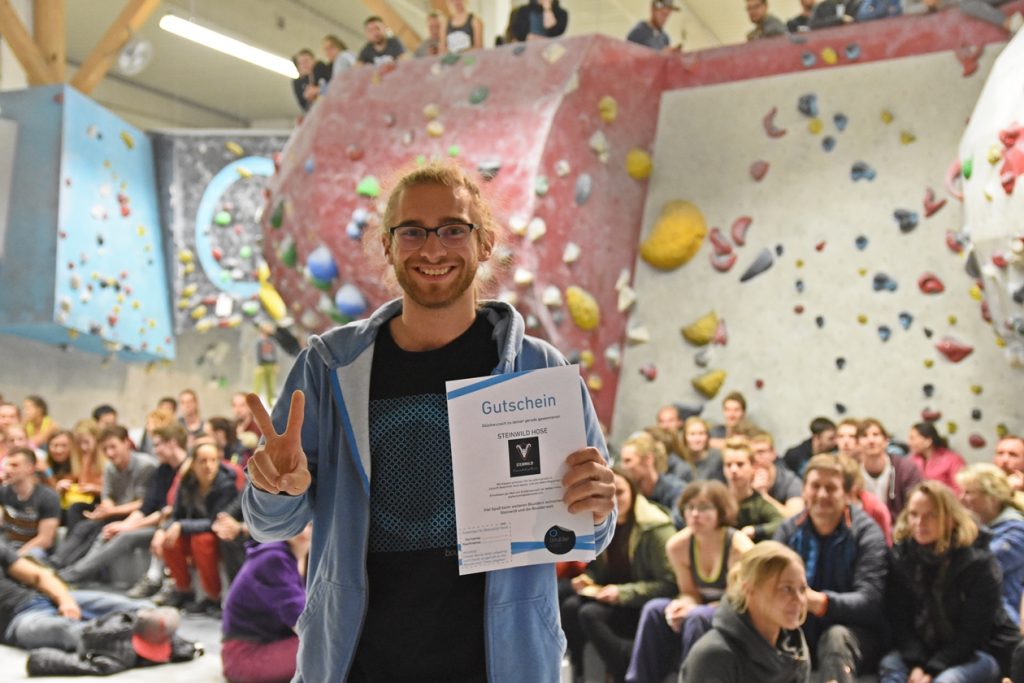 Spaßwettkampf Veranstaltung Soulmoves Süd 10.2 mit Bouldern und Klettern in der Boulderwelt Regensburg