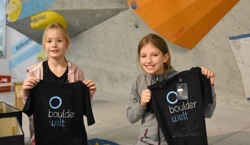 Spaßwettkampf Veranstaltung Soulmoves Süd 10.2 mit Bouldern und Klettern in der Boulderwelt Regensburg