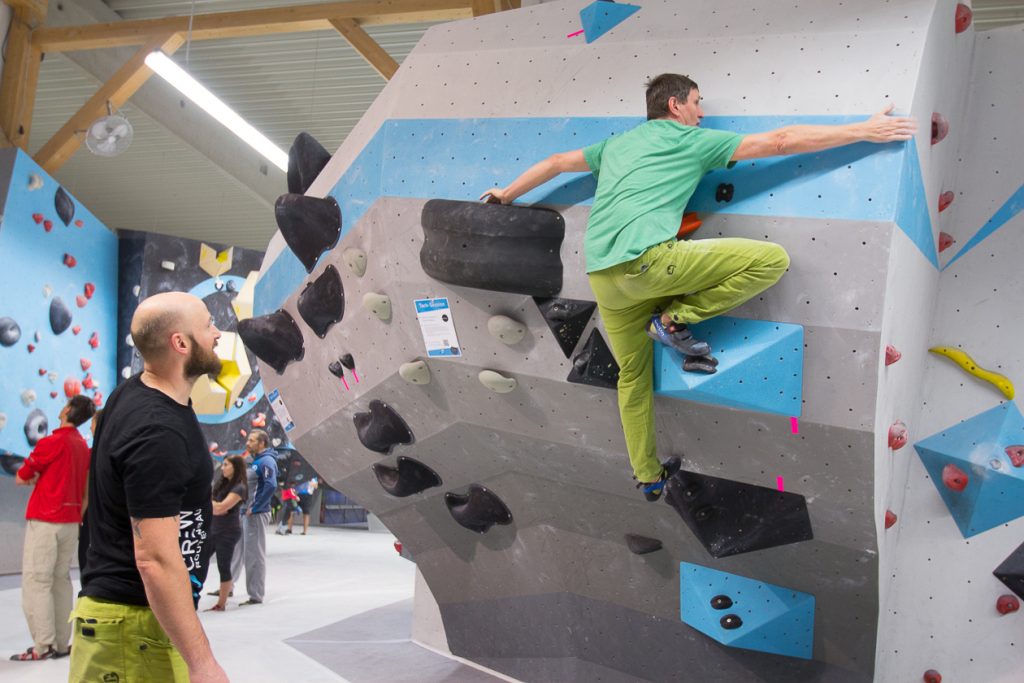 Kostenlose Tech Session 2018 in der Boulderwelt Regensburg. Verbessert Eure Bouldertechnik und lasst Euch coachen.