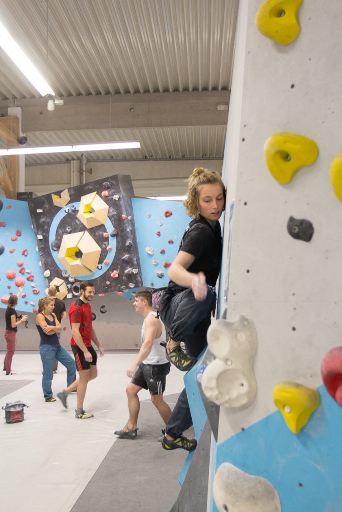 Kostenlose Tech Session 2018 in der Boulderwelt Regensburg. Verbessert Eure Bouldertechnik und lasst Euch coachen.