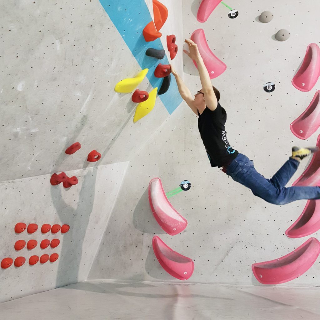 Kostenlose Tech Session 2018 in der Boulderwelt Regensburg. Verbessert Eure Bouldertechnik und lasst Euch coachen.