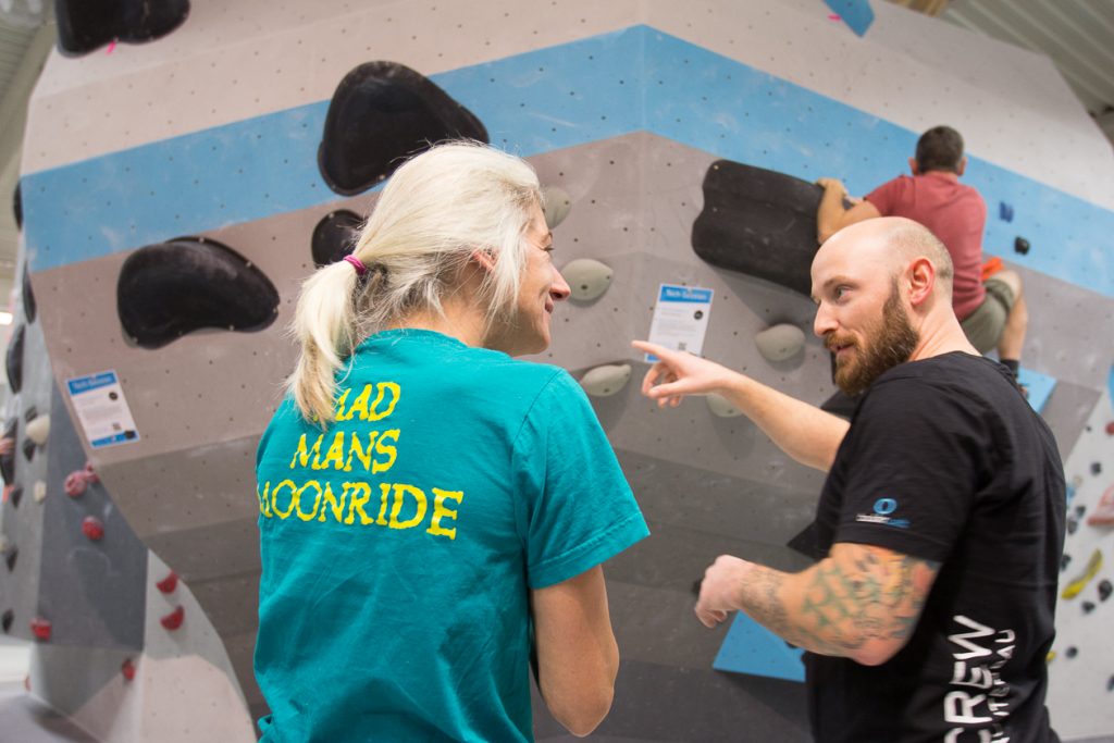 Kostenlose Tech Session 2018 in der Boulderwelt Regensburg. Verbessert Eure Bouldertechnik und lasst Euch coachen.