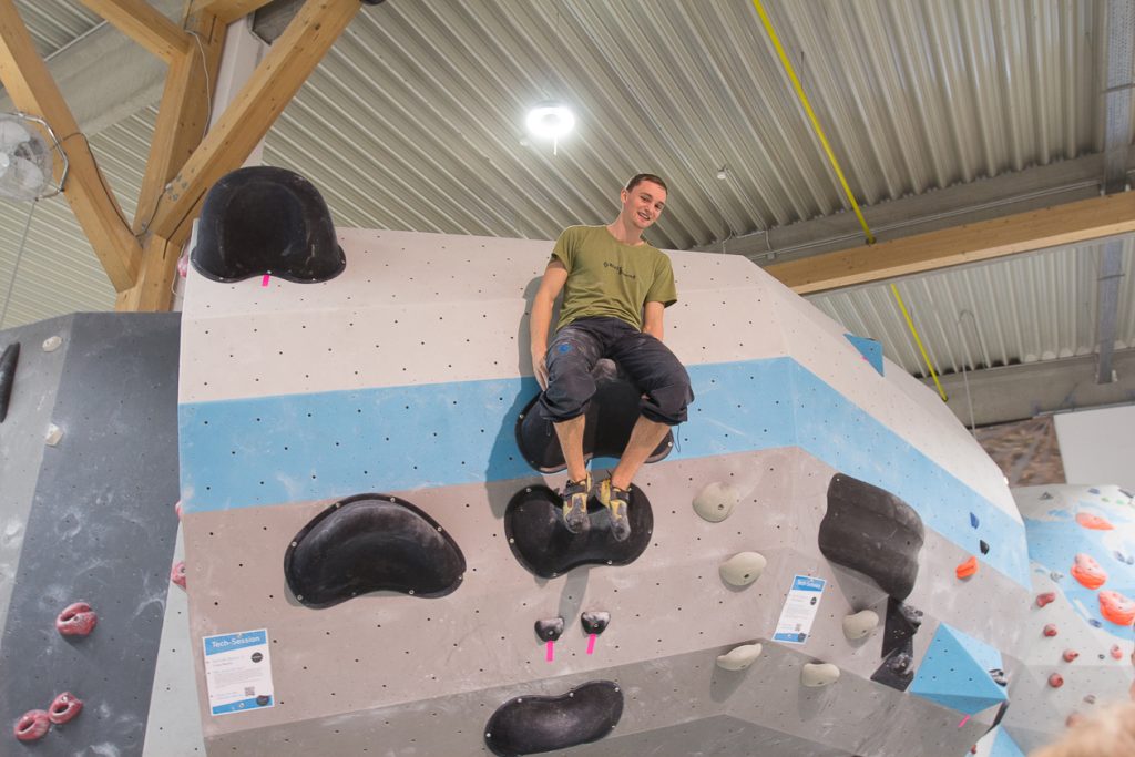 Kostenlose Tech Session 2018 in der Boulderwelt Regensburg. Verbessert Eure Bouldertechnik und lasst Euch coachen.