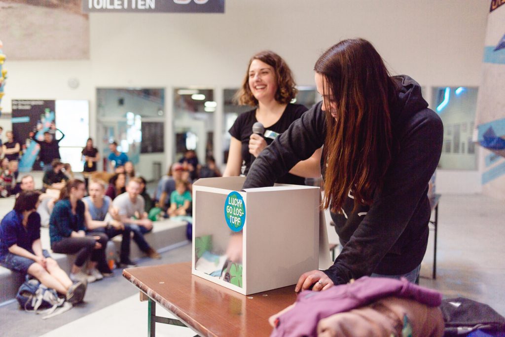 Unser Bouldergame Catch Ya Match ging in der Boulderwelt Regensburg in die zweite Runde