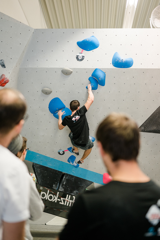 Am 30.11.2019 war die dritte und letzte Runde der diesjährigen Soulmoves Süd bei uns in der Boulderwelt Regensburg zu Gast. Über 420 Teilnehmer tüftelten gemeinsam an den 35 Boulderhighlights!