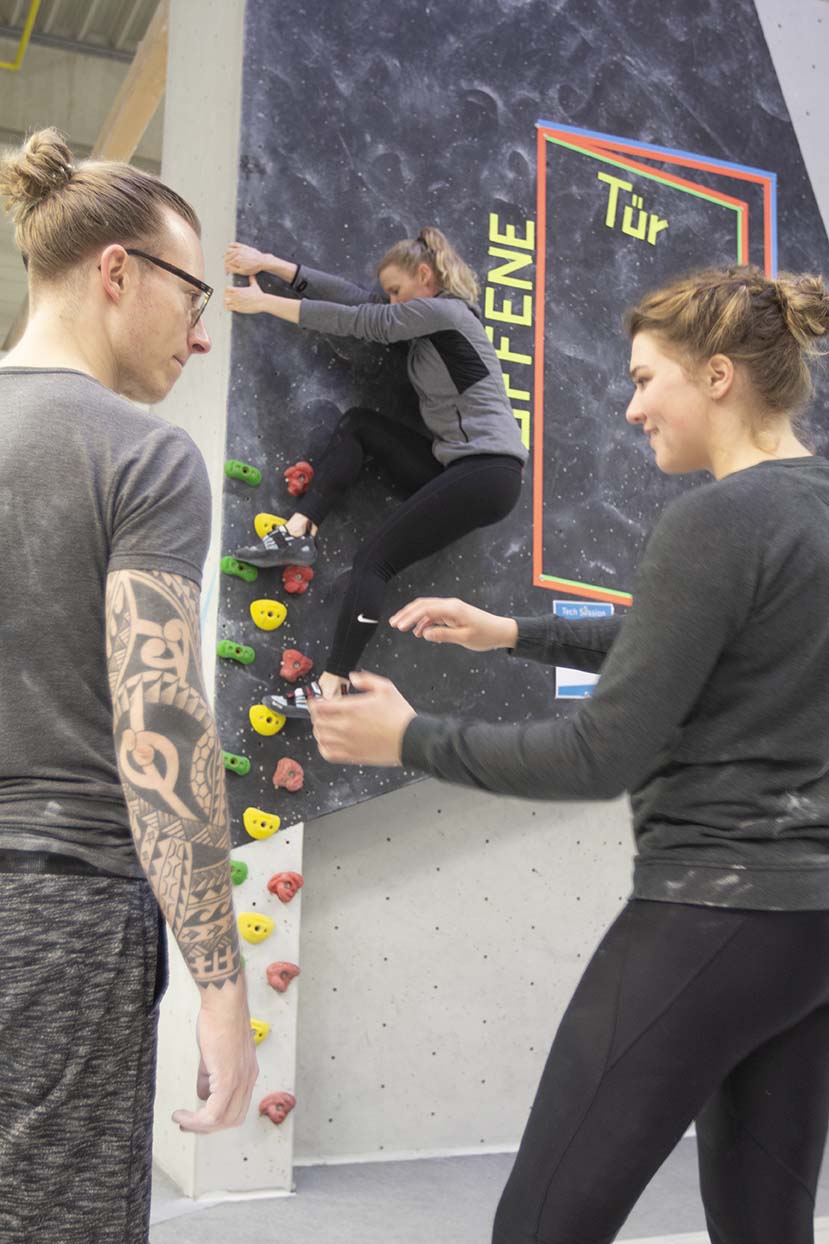 Gratis Techniken erlernen und von unserer Routenbau udn Trainer Crew coachen lassen bei der Tech Session in der Boulderwelt Regensburg