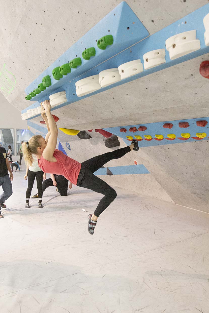 Gratis Techniken erlernen und von unserer Routenbau udn Trainer Crew coachen lassen bei der Tech Session in der Boulderwelt Regensburg