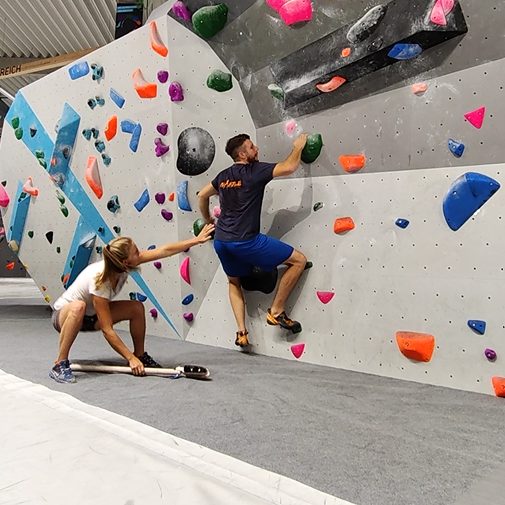 Stay safe - sicher und harmonisch bouldern in der Boulderwelt Regensburg